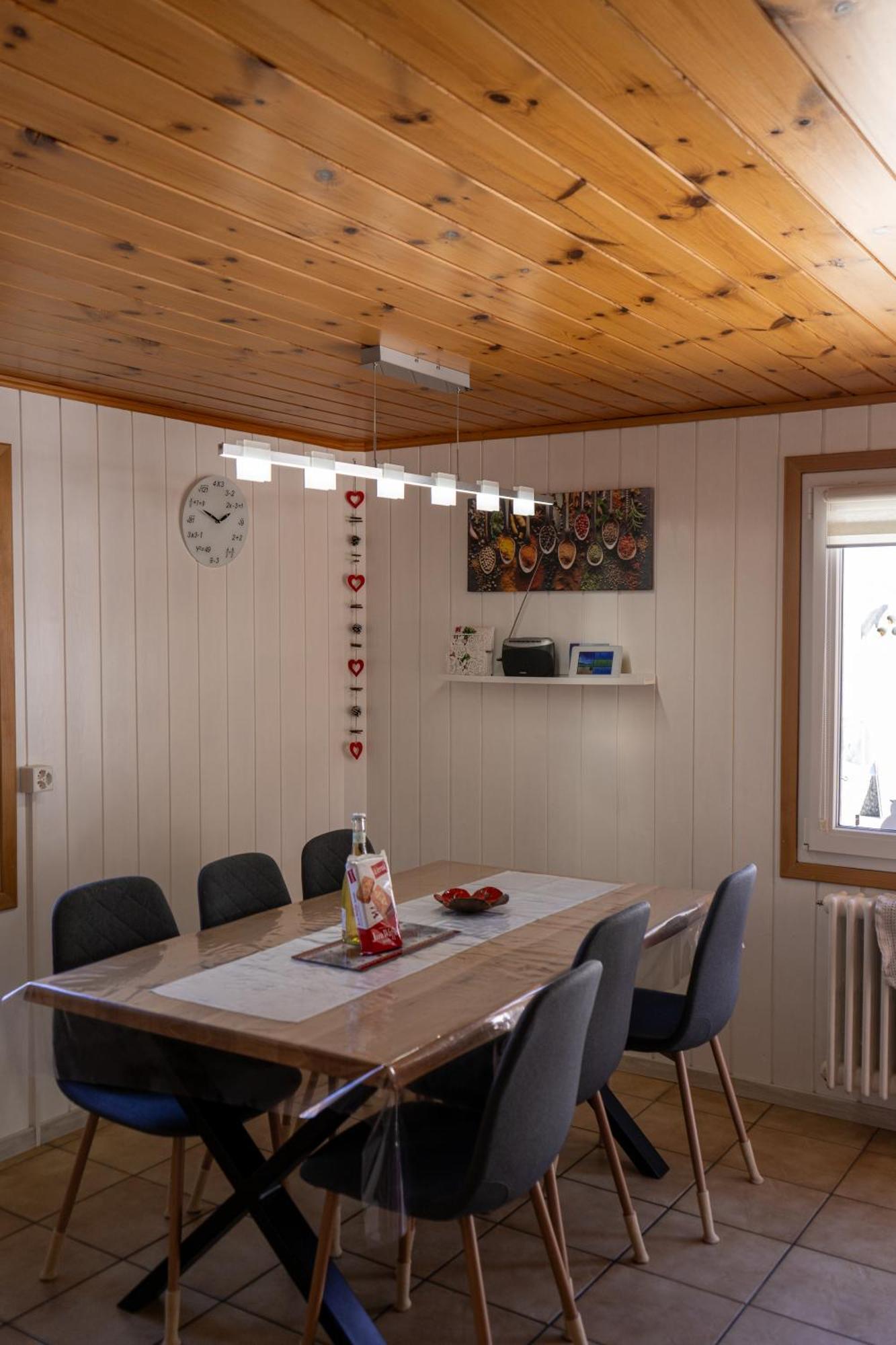 Riebe 331 Apartment Grachen Bagian luar foto